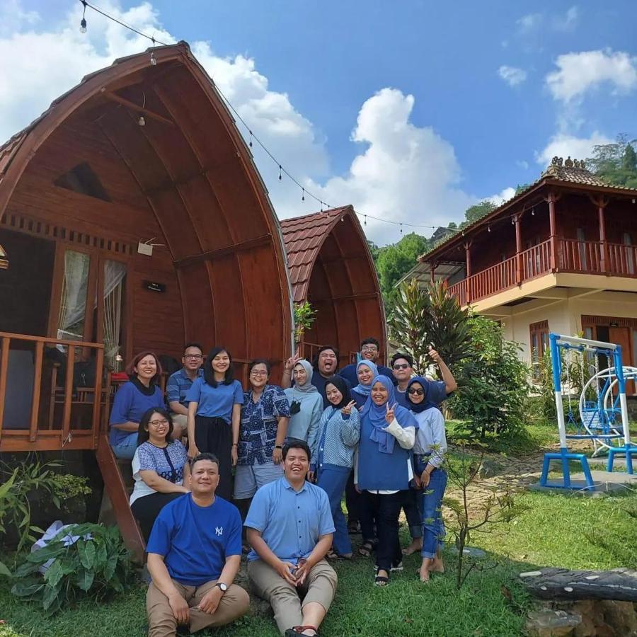 Wooden House Paseban Bogor Exterior foto